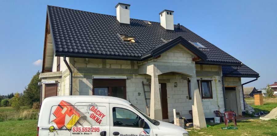 PRUSZYŃSKI ARAD MAT CZARNY OKNA VELUX 3-SZYBOWE