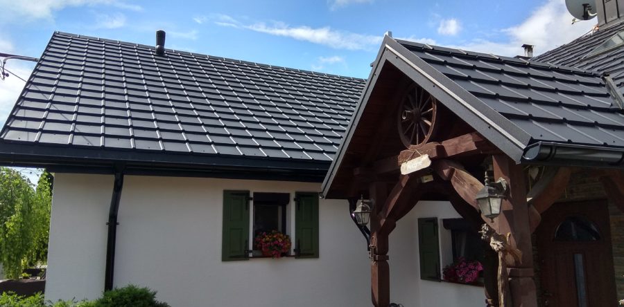 BLACHODACHÓWKA PŁASKA SZKOCKA DE LUX KOLOR CZARNY MAT